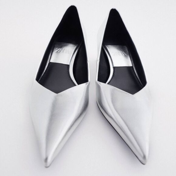 ZARA METALLIC HIGH-HEELED POINTED TOE SHOES V shaped Silver NWT - Picture 3 of 8
